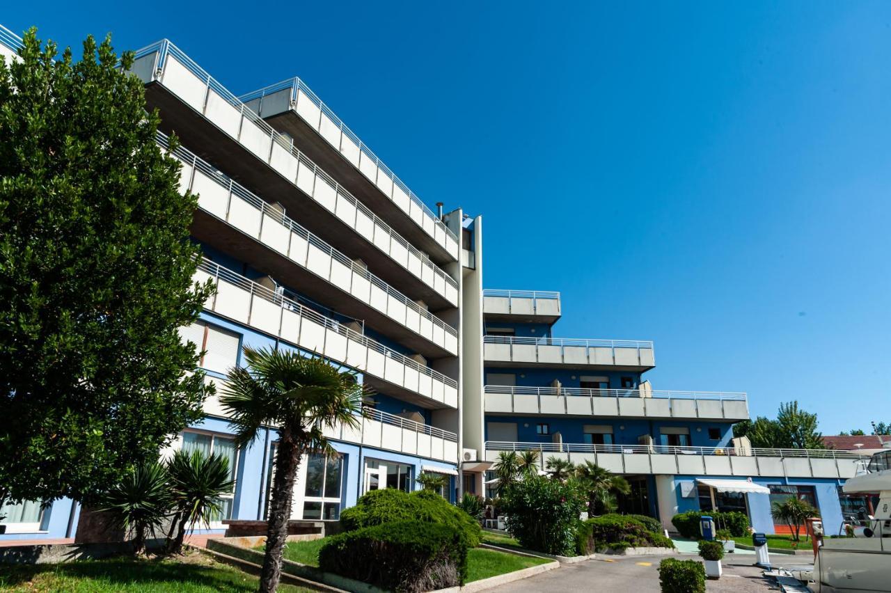 Onda Marina Residence Cesenatico Exterior photo